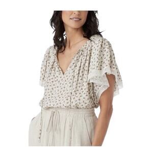 Karen Kane Flutter Sleeve Ruffle Top Floral Print Blouse Women's Size XS NWT